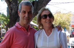 Clientes de fierrrrro. Cipriano Fernández y su mujer.