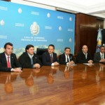 Autoridades-presentes-en-la-firma-del-convenio Autoridades-presentes-en-la-firma-del-convenio