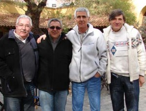 El omnipresente Francis. El sábado con Alcira Collovatti y el domingo Día del Padre, con Fredy Llosa, Juan Carlos Quevedo y Daniel Dibetta.