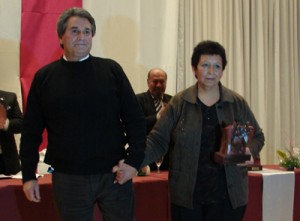 Los responsables del Comedor Pancitas Llenas,  Víctor Olguín y Lilia Noemí Leguizamón.