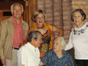 María Eugenia Buttini, el Gran Fader homenajeado con otro grande de la pintura mendocina, Bermúdez y Chela Cocucci.