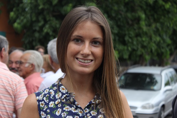 La flamante Reina de Chacras de Coria, la bella Jimena Ojeda Capadona.