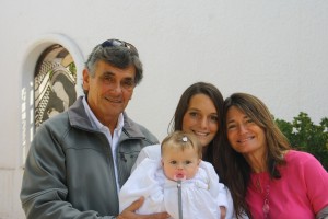 Alberto Rodríguez, su hija Martina y su señora, Ale Moreno.