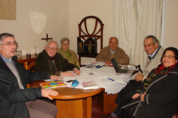 comision ad hoc 80 años